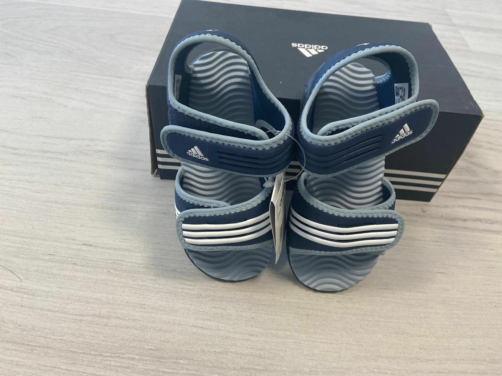 Sandali ADIDAS AKWAH BAMBINO/RAGAZZO - TULYSTORE.COM